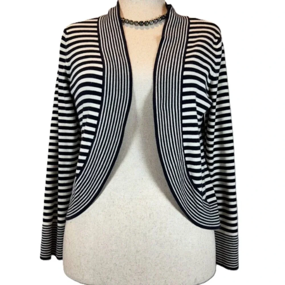 Talbots Striped Cardigan Women's Medium Black White Cropped Preppy Businesswear - Picture 2 of 7
